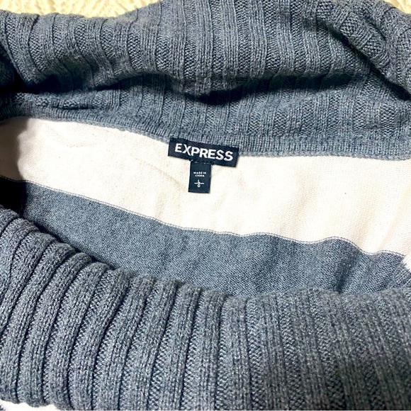 🌸 3/$15 EXPRESS COWL NECK STRIPED SWEATER - Picture 2 of 3
